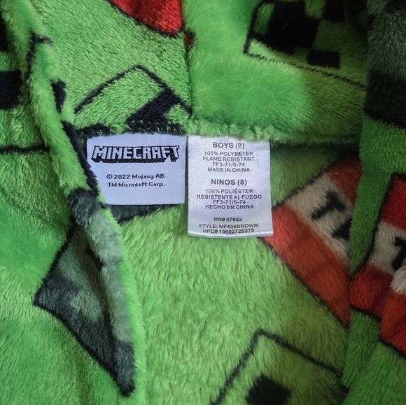 Boys Minecraft Robe - Picture 2 of 2